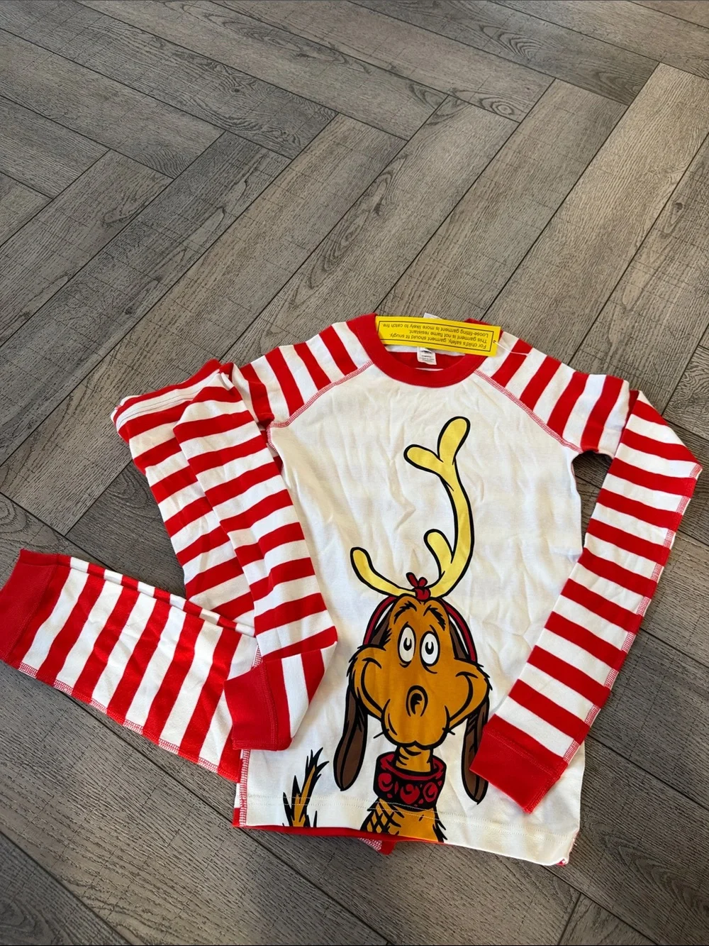 Dr. Seuss Red & White Striped Kids Pajama Set with Character Graphic